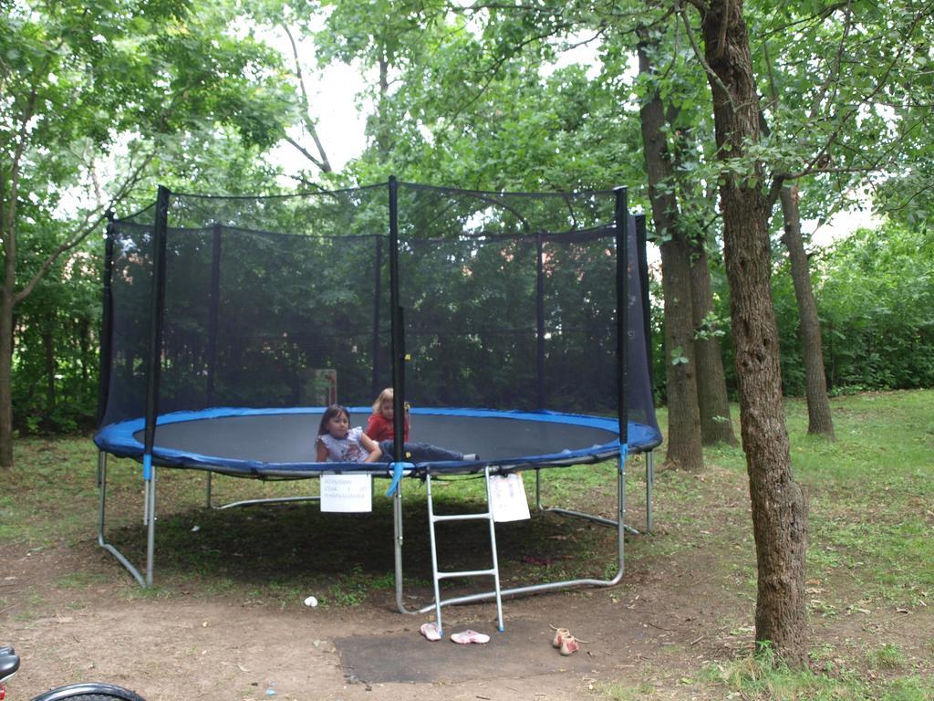 Arnyas Thermal Camping Es Ueduelopark Puspokladany Экстерьер фото